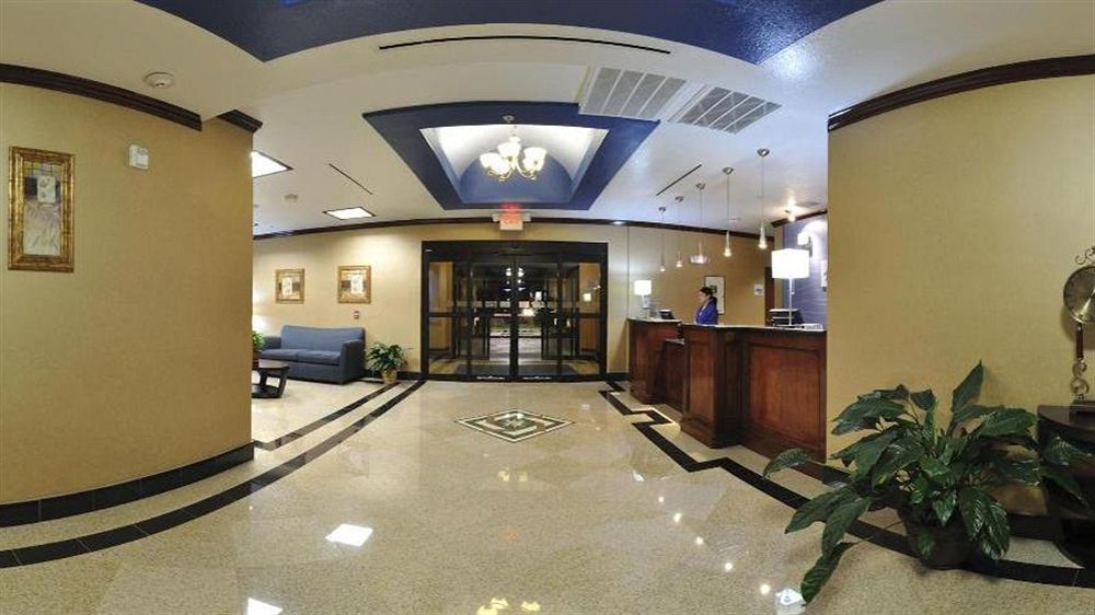 Holiday Inn Express Sealy By Ihg Exterior photo
